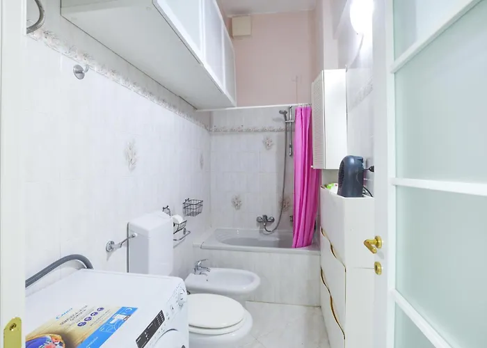 Lägenhet Stunning In With Wifi Varazze